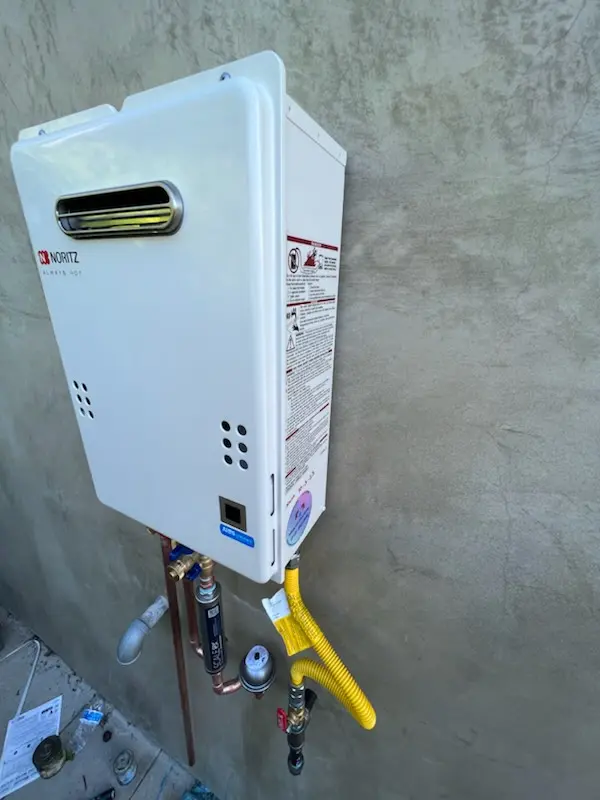 Tankless water heater installation for Fairway Hill homes